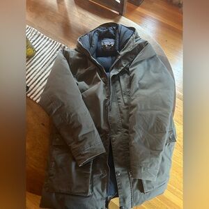 Patagonia Men's Winter Parka size Medium